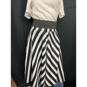 udrey3+1 dress Women's Black & White Diagonal Stripe‎ Flare Skirt